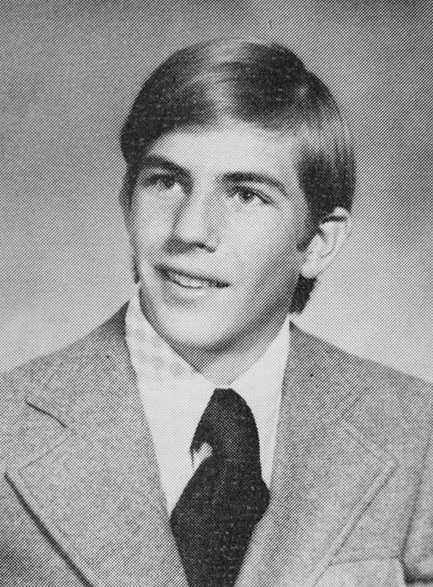 34 Dreamy Throwback Photos of Kevin Costner Through the Years