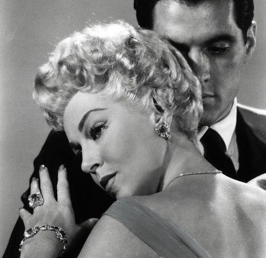 News – "Lana Turner" – Laykin et Cie
